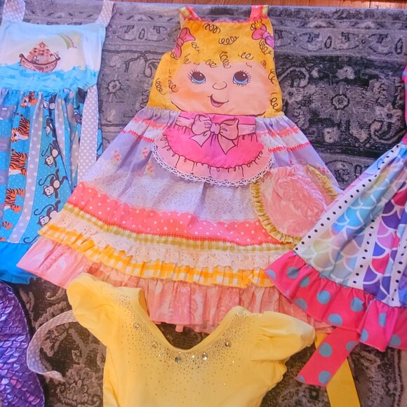 Girls dresses size 4t - Picture 4 of 7